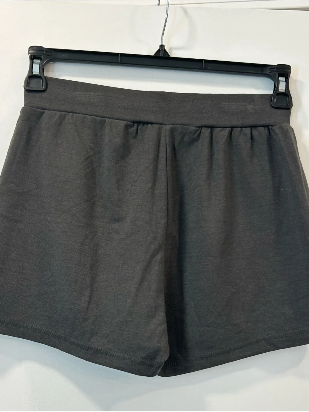 Cozy Earth Women's Brushed Bamboo Jogger Shorts - Small - Picture 3 of 6